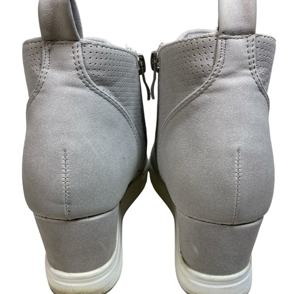 CCOCCI Zoey Wedge Sneaker Light Gray 7.5 Casual Side Zip Ankle Bootie - Picture 7 of 16